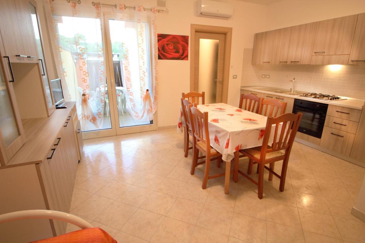 Bilocale Orange Apartment Gallipoli Bagian luar foto